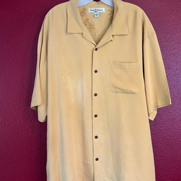 Tommy Bahama Yellow Silk Shirt, Size XL (Flaws-See Photos) - Picture 1 of 8